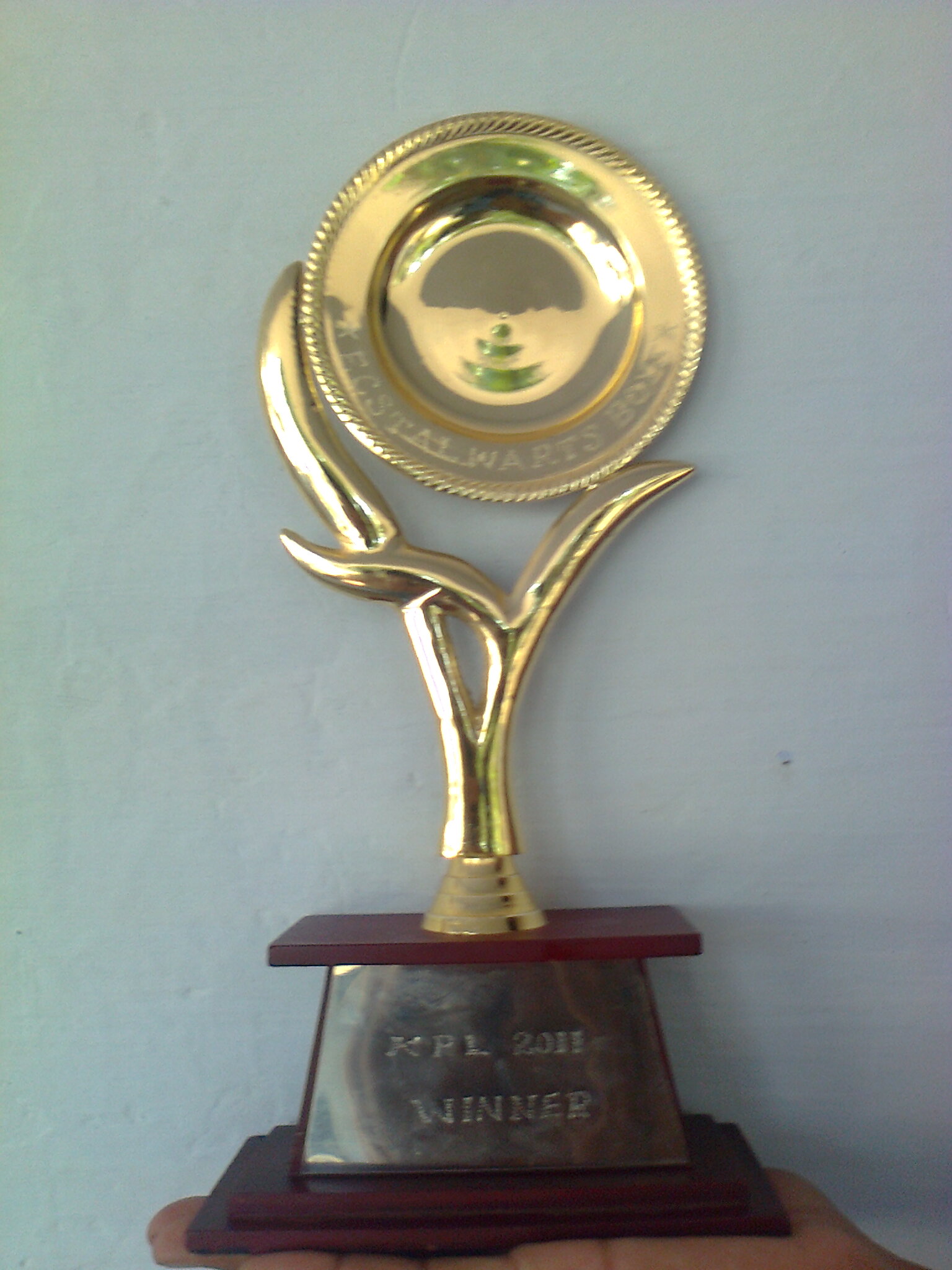 A golden trophy